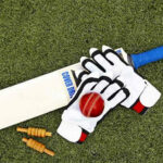 CHOOSING THE PERFECT CRICKET BAT FOR KIDS: A COMPREHENSIVE GUIDE